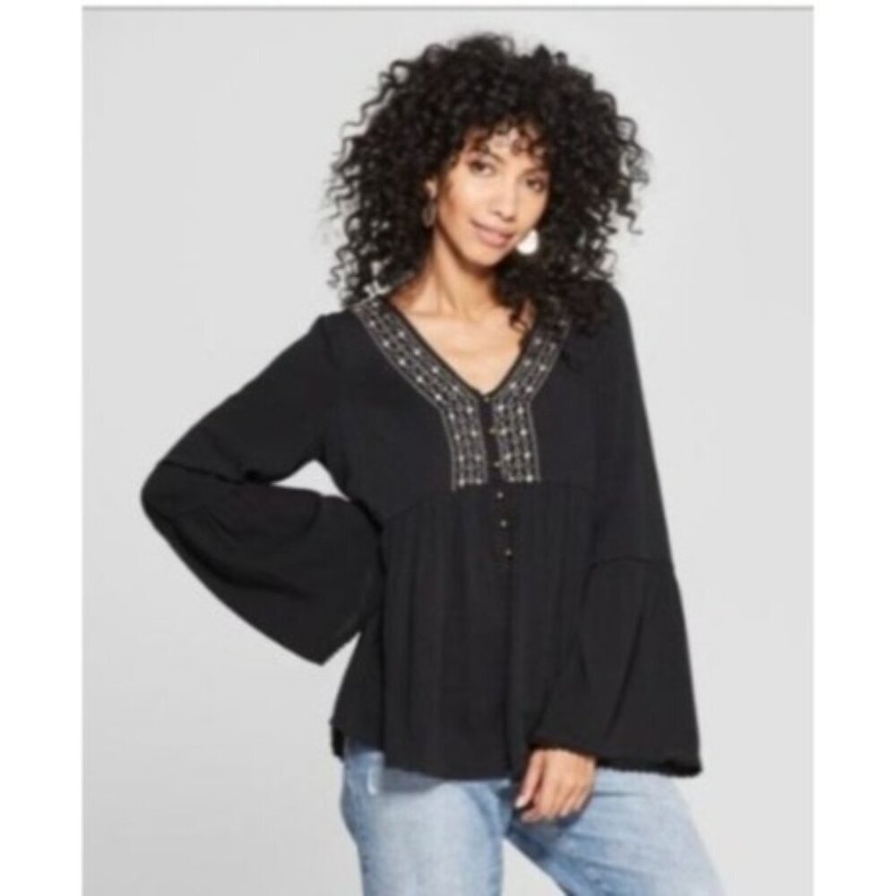 Womens Size Medium Boho Hippie Whimsigoth Grunge Embroidered Flare Sleeve Top